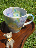 Load image into Gallery viewer, Seto Ware Kohiki Flower Mug
