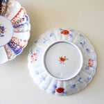 Load image into Gallery viewer, Chrysanthemum Hasami Round Plate
