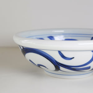 HASAMI Ware Arabesque Donburi Bowl