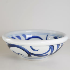 HASAMI Ware Arabesque Donburi Bowl