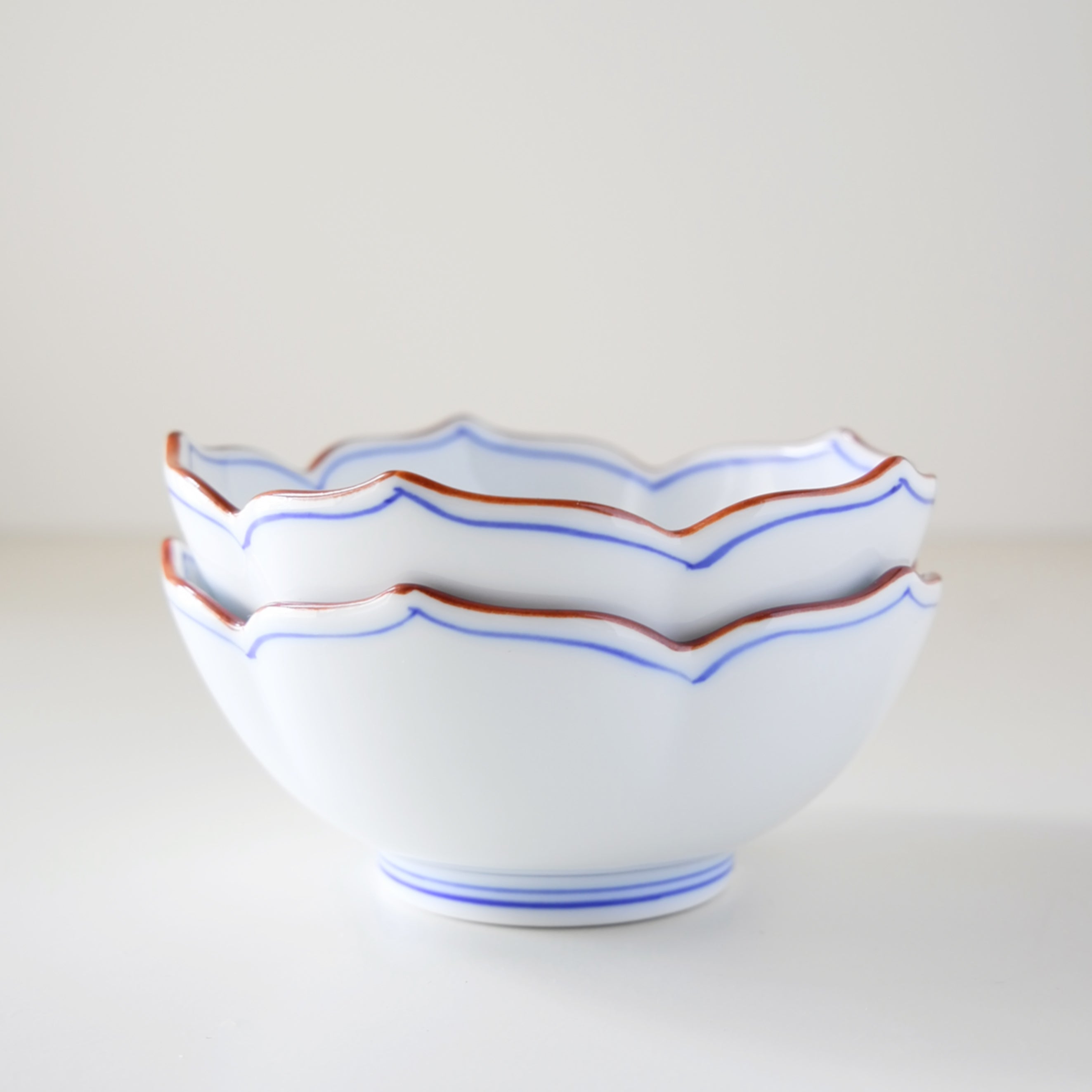 HASAMI Ware Bellflower Mini Bowl