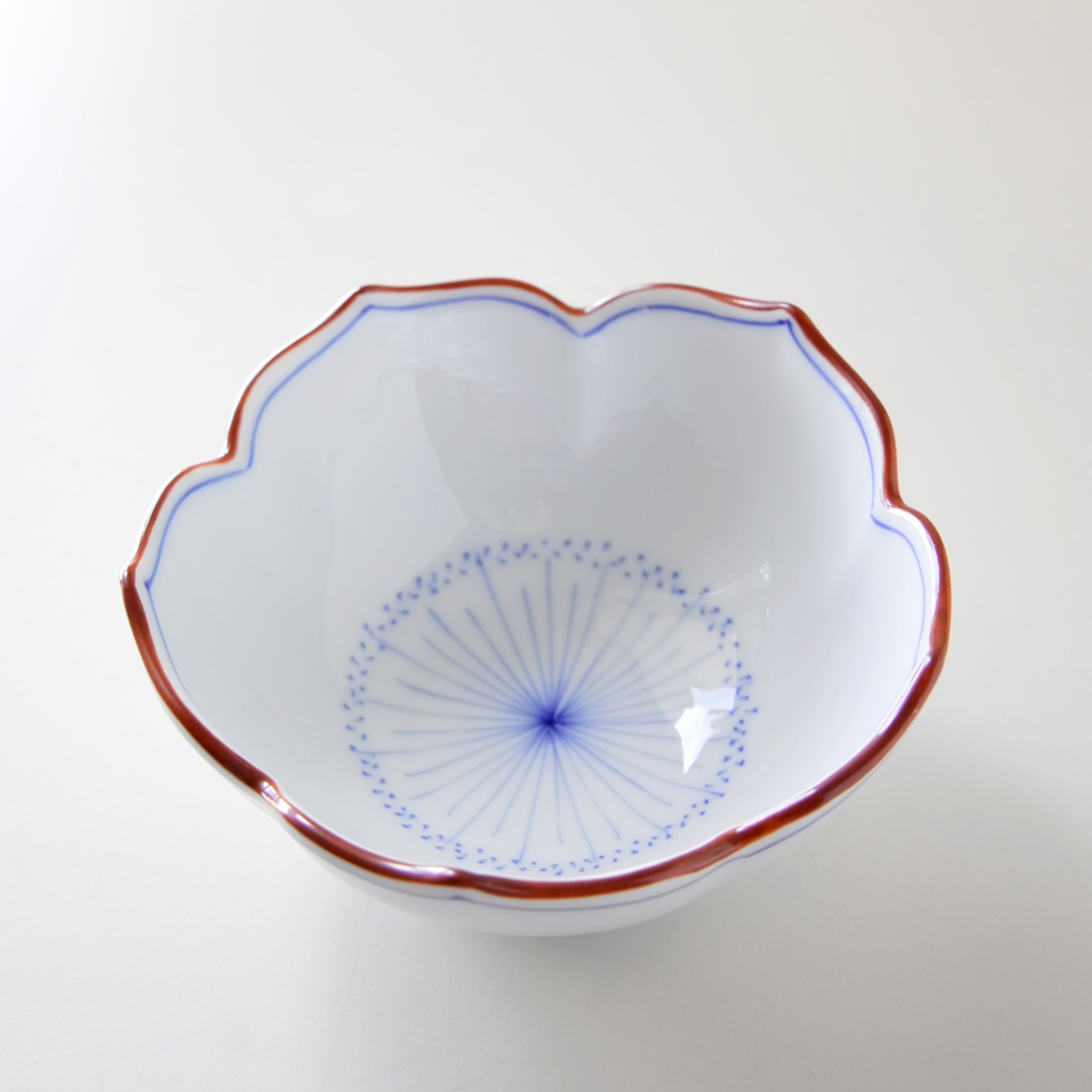 HASAMI Ware Bellflower Mini Bowl