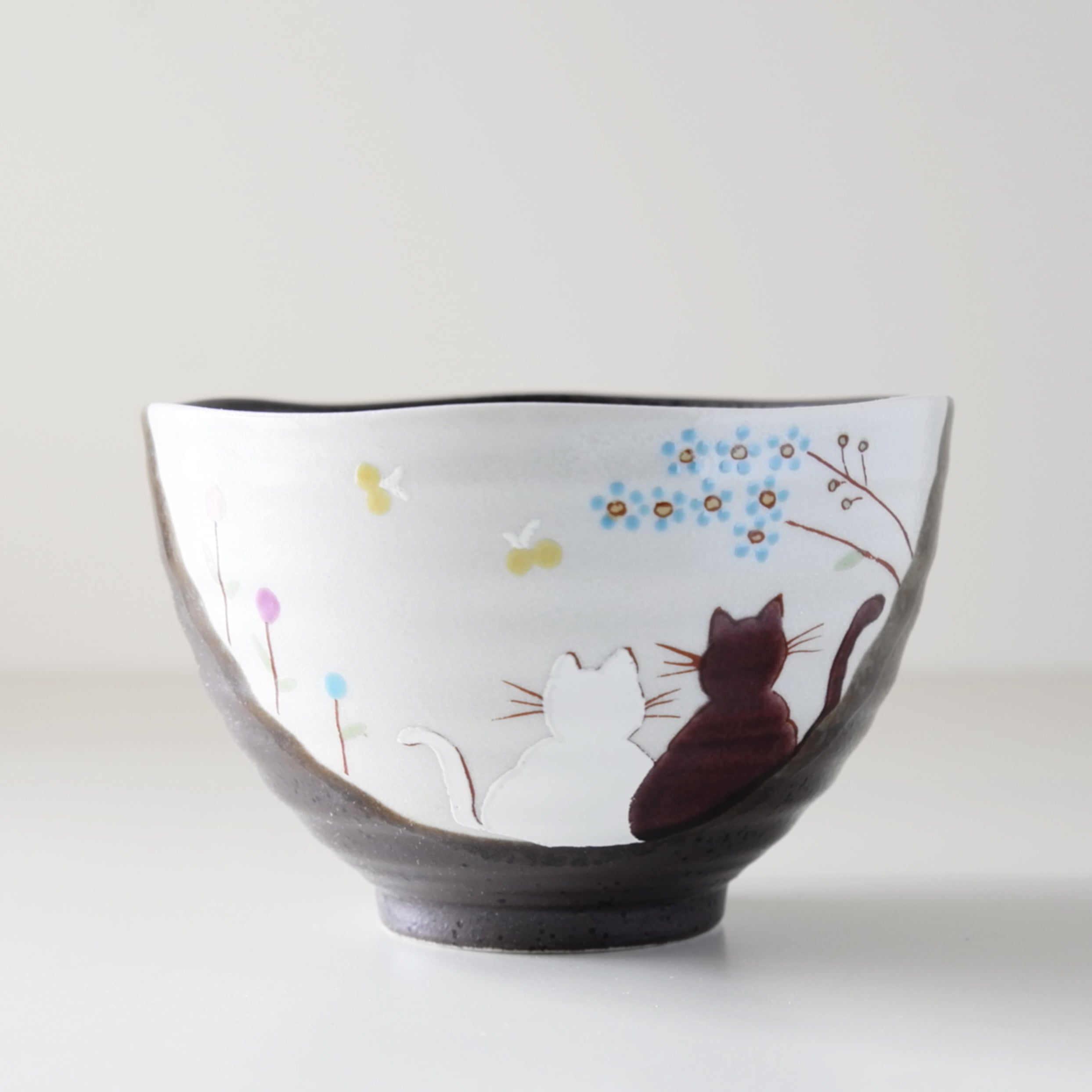 Kutani Ware Cats Bowl