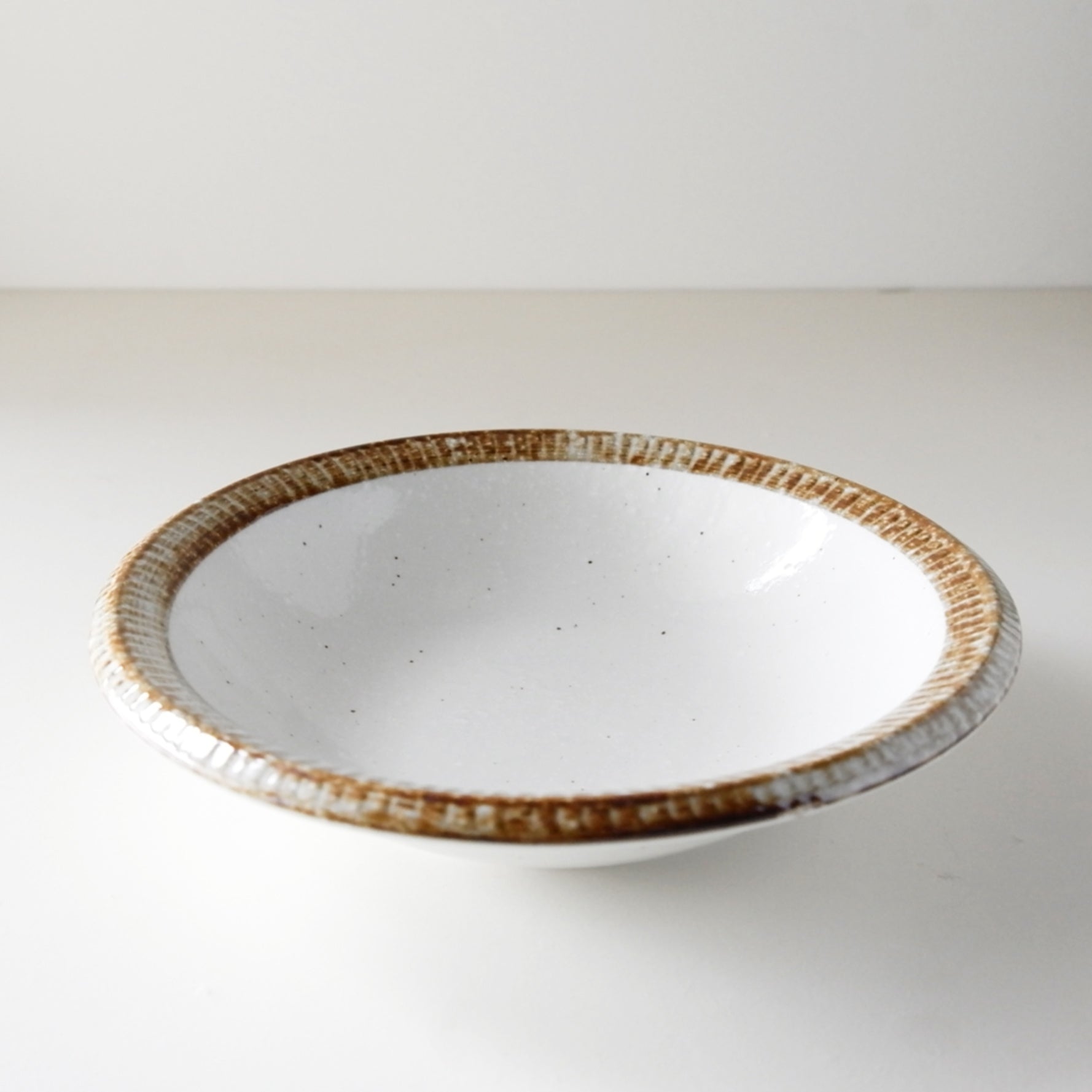 MINO Ware Kohiki Small Salad Bowl