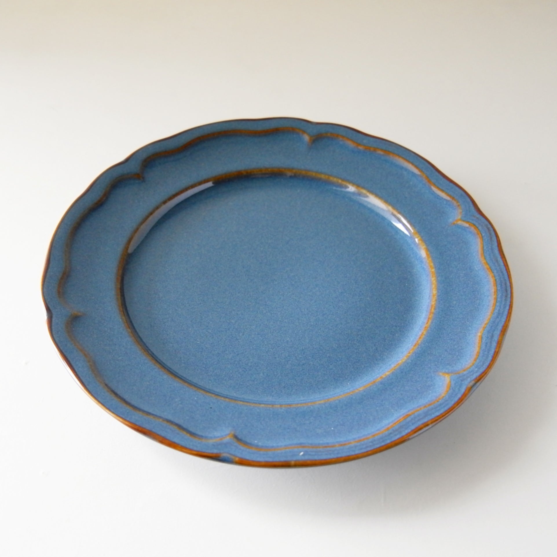 MINO Ware Lace Rim Plate