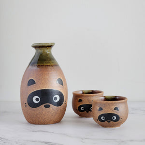 SHIGARAKI Ware Tanuki Sake Set