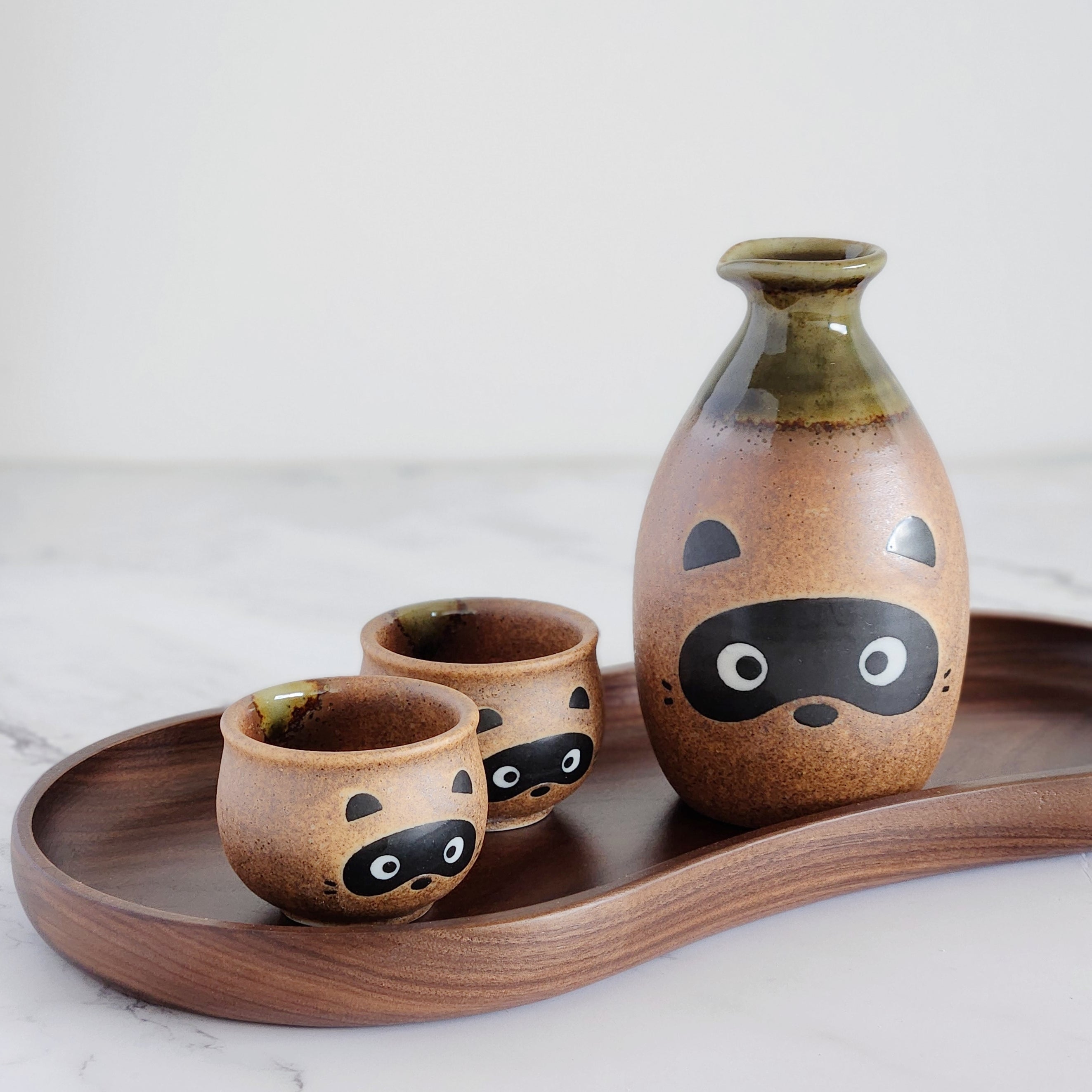 SHIGARAKI Ware Tanuki Sake Set