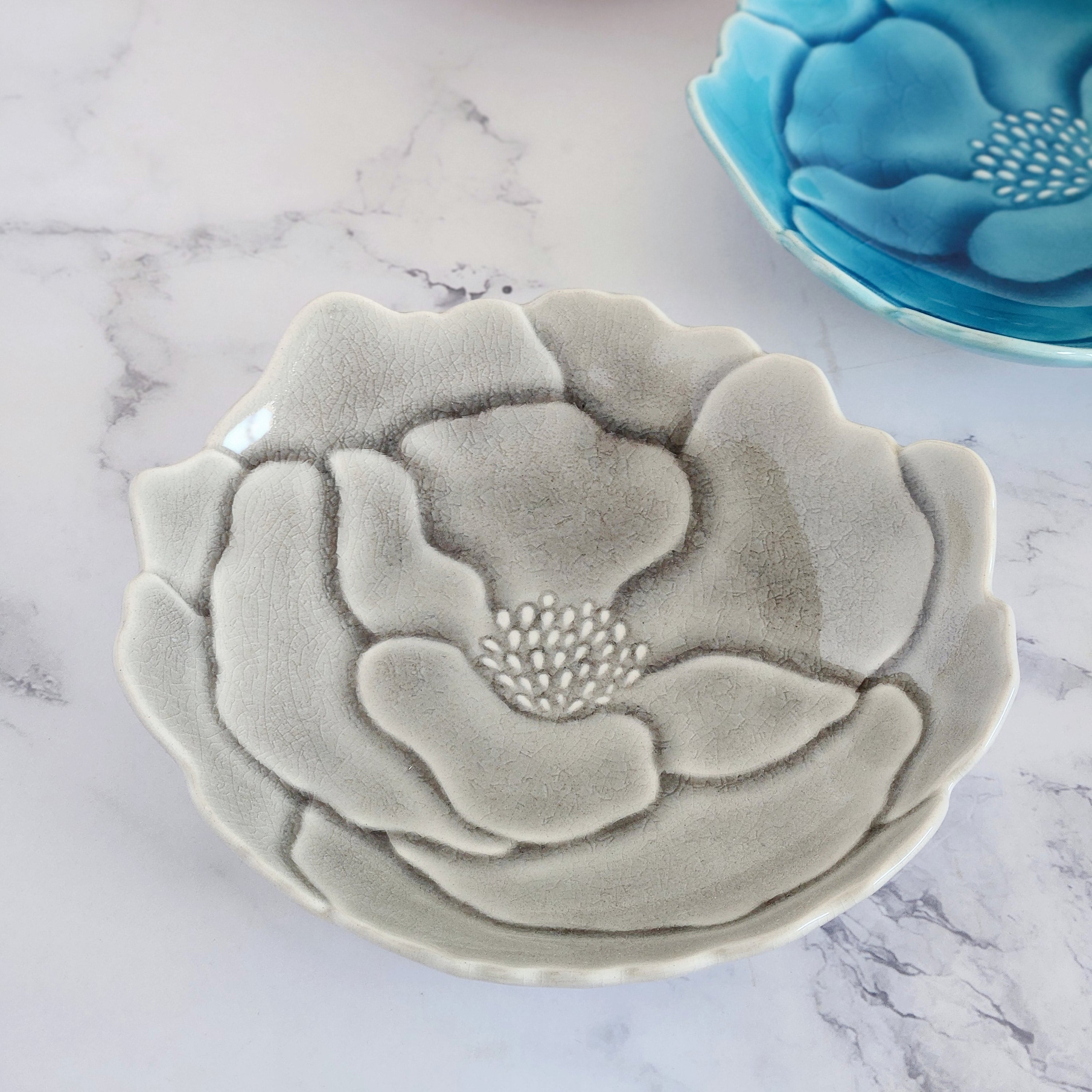 Seto Ware Flower Plate