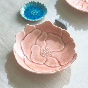 Seto Ware Flower Plate