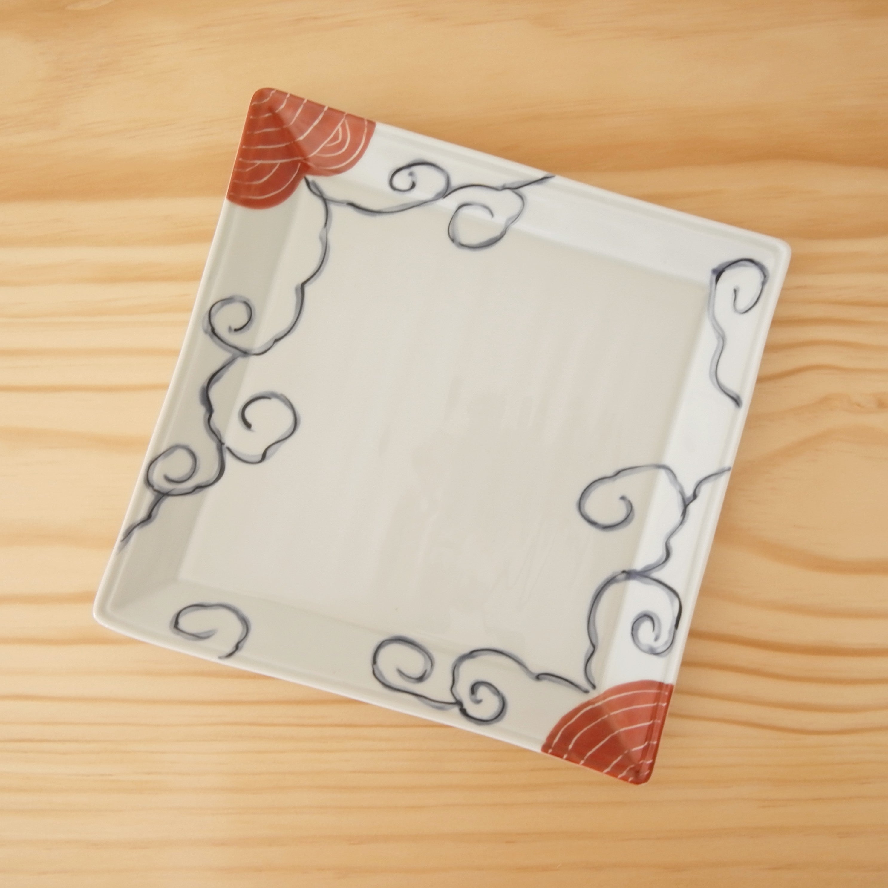 Zoho-gama Tsuta Hand-painting Square Plate